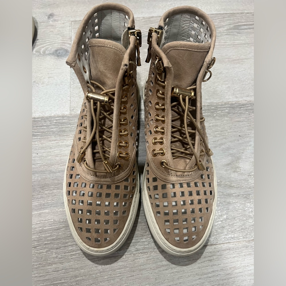 Balmain sneakers size 37